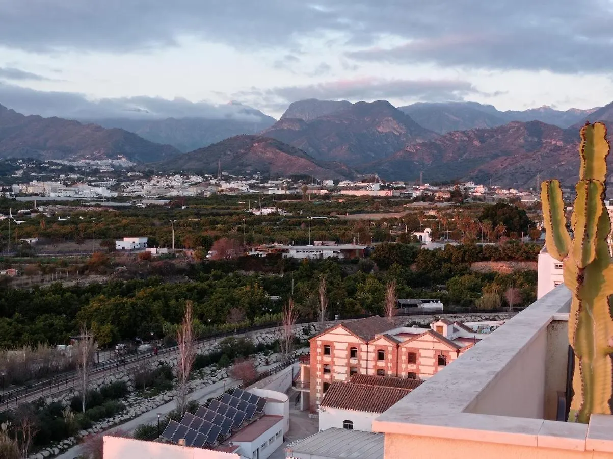 Apartamento Mirador Penthouse, centro y mar, terraza grande Nerja